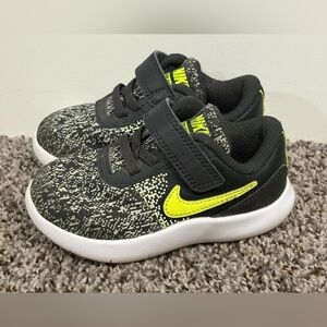 Nike Vecro Black and Neon Yellow Sneakers Toddler Size 7c